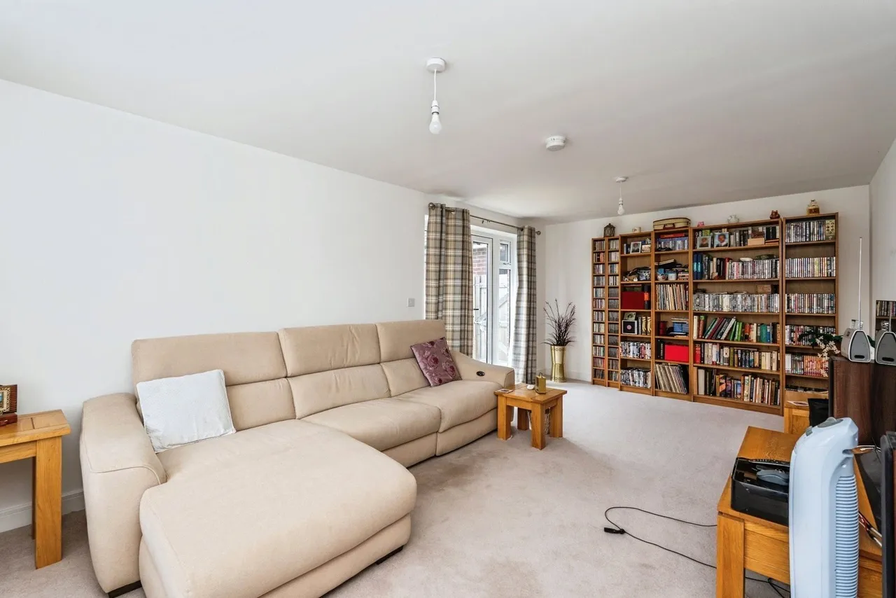 Harrison Way, Rownhams, SO16, photo 7