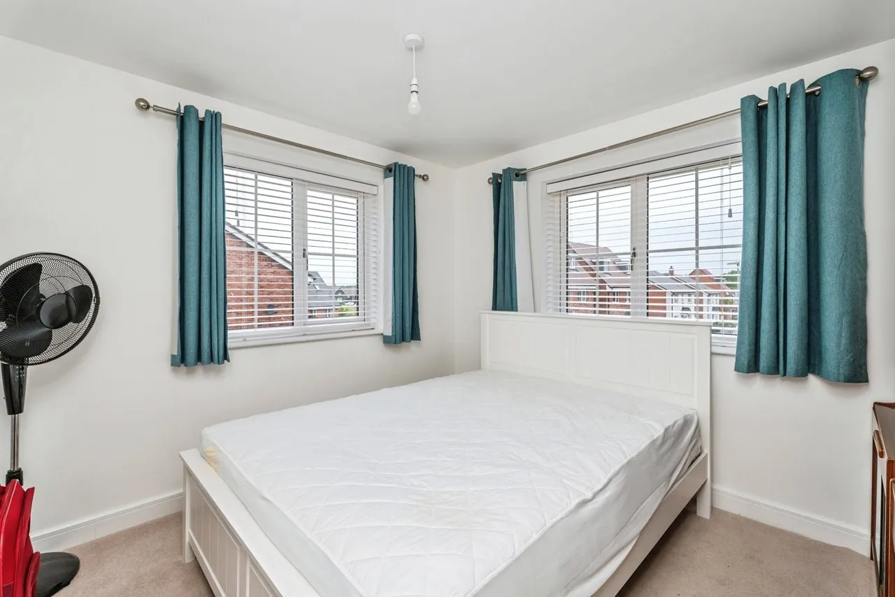 Harrison Way, Rownhams, SO16, photo 11