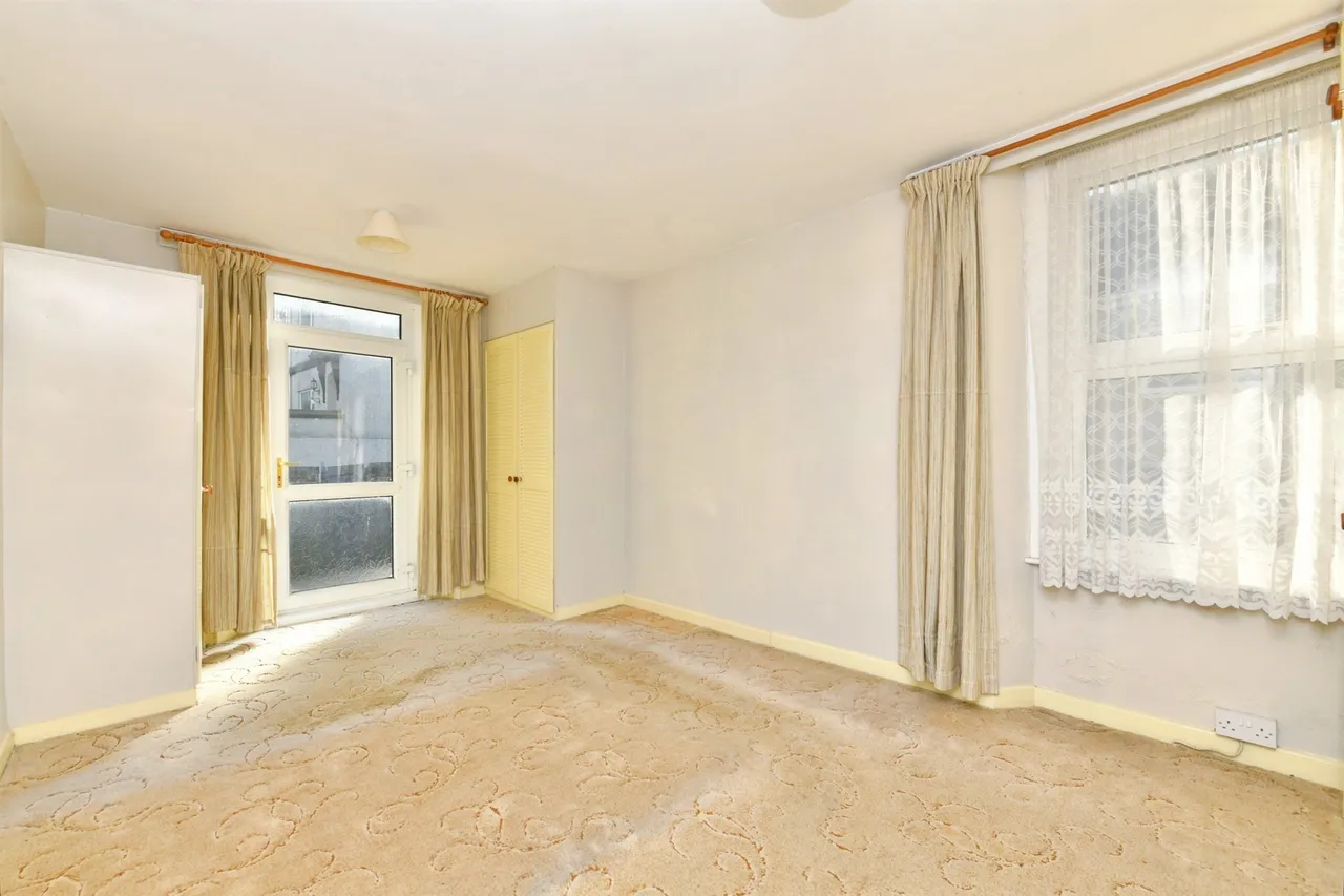 St. Levan Road, Plymouth, photo 9