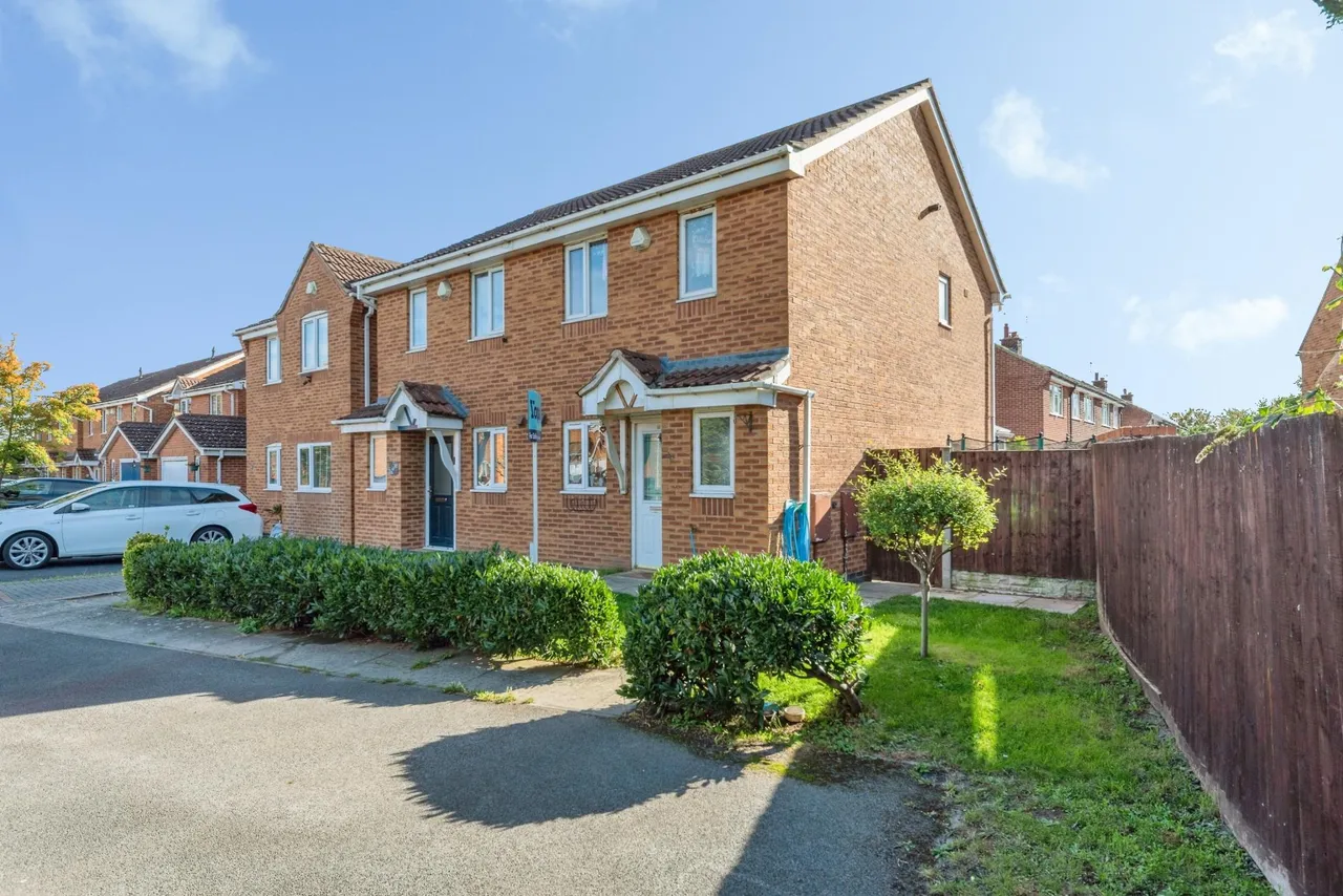2 bed house for sale, Broughton Drive, Newark, NG24