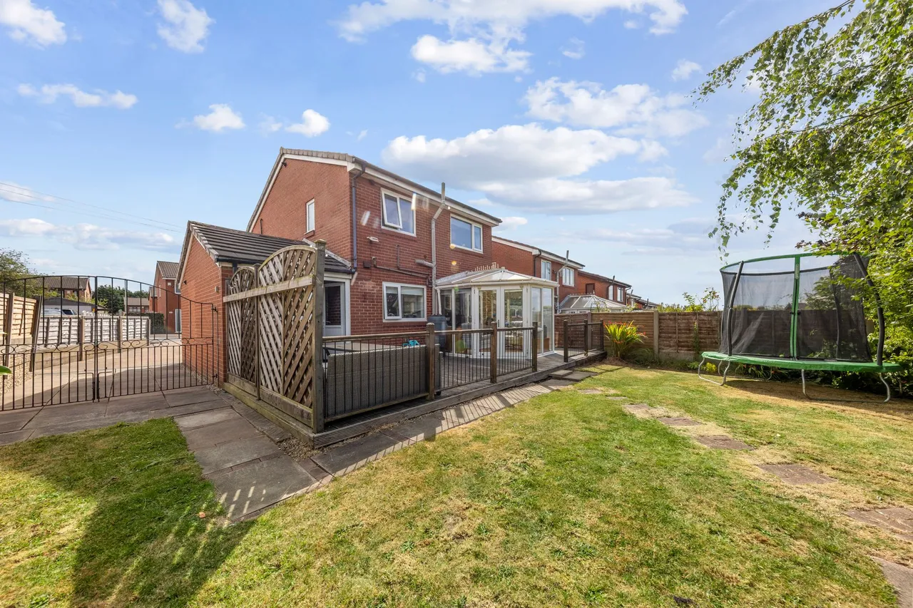 Woolton Close, Ashton-In-Makerfield, Wigan, WN4 0LT, photo 19