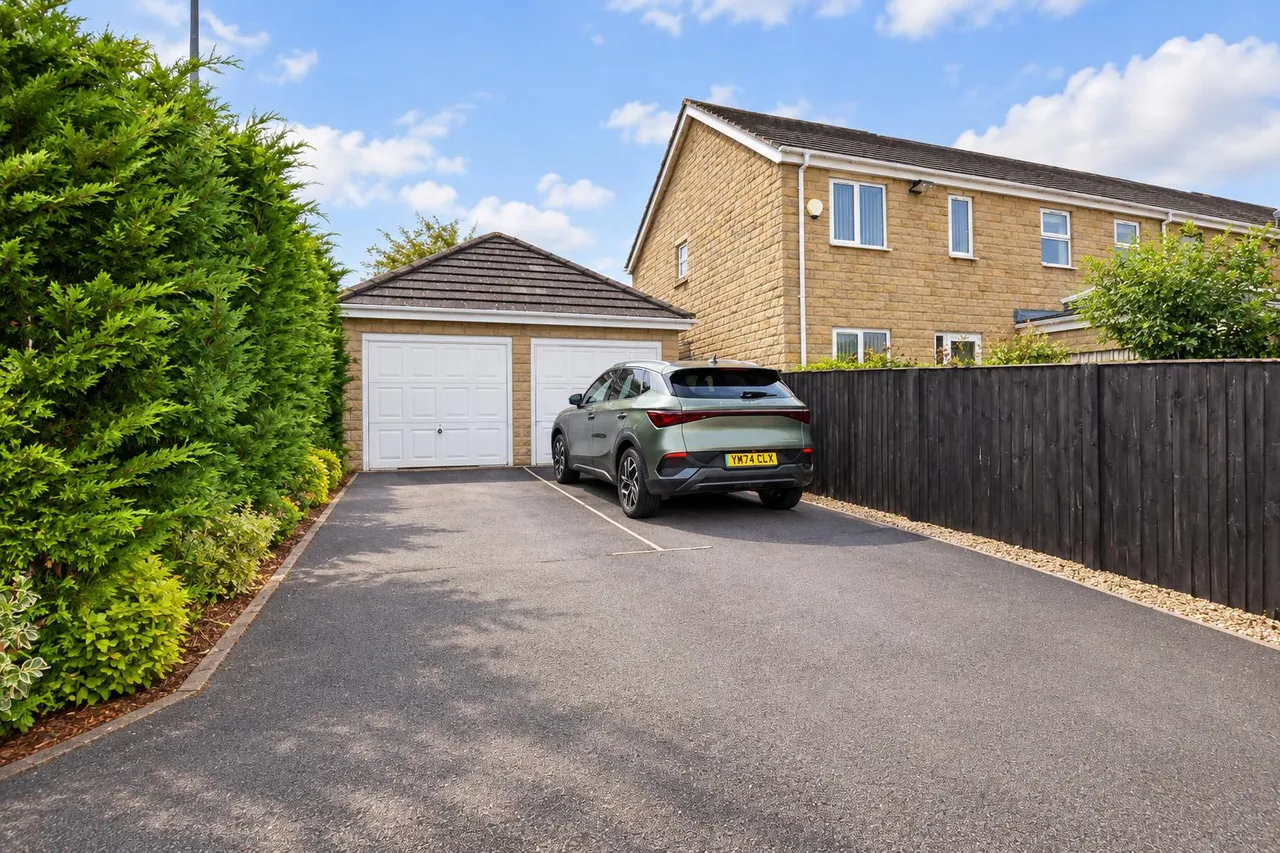 Redberry Avenue, Heckmondwike, WF16, photo 14