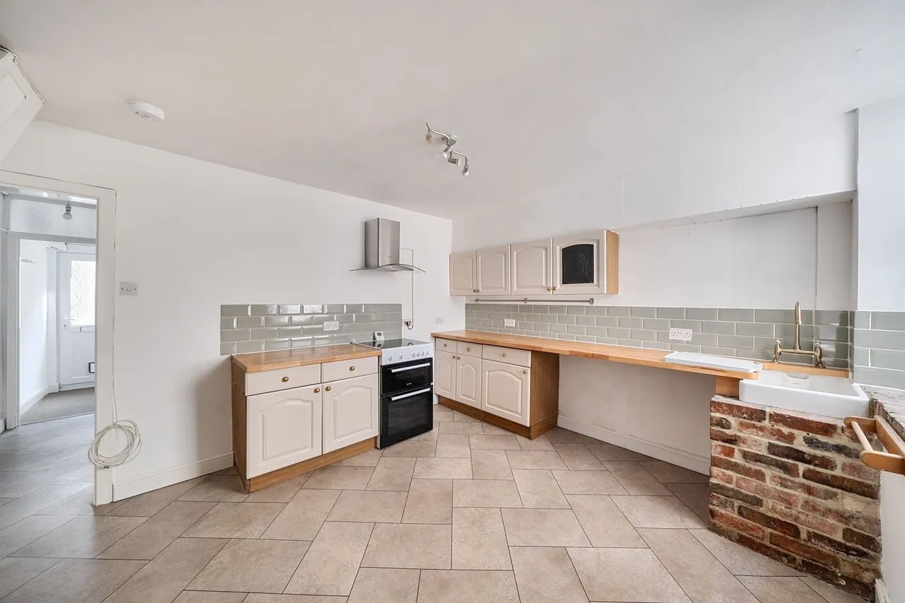 Crown Cottages, Shepton Mallet, BA4, photo 6