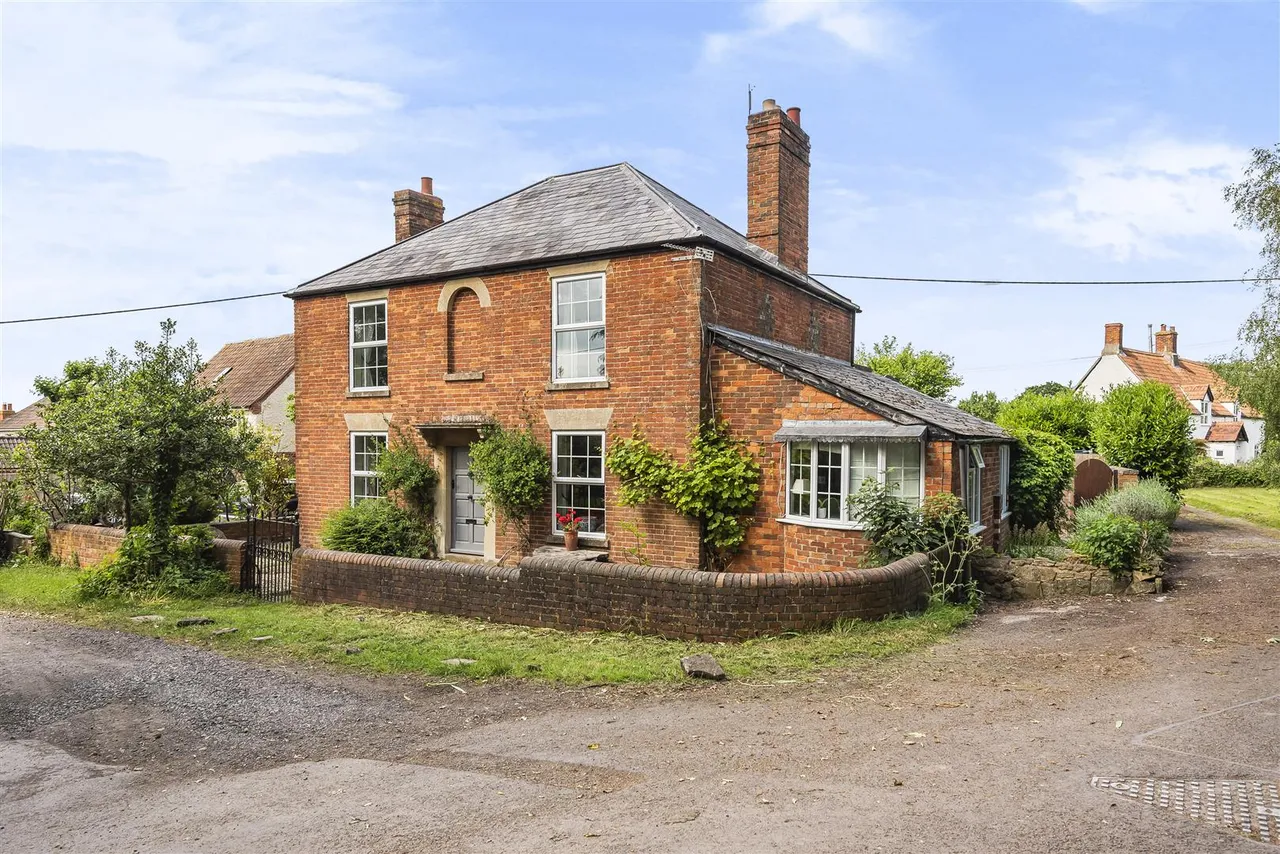 Perrys Lane, Seend Cleeve, SN12, photo 19