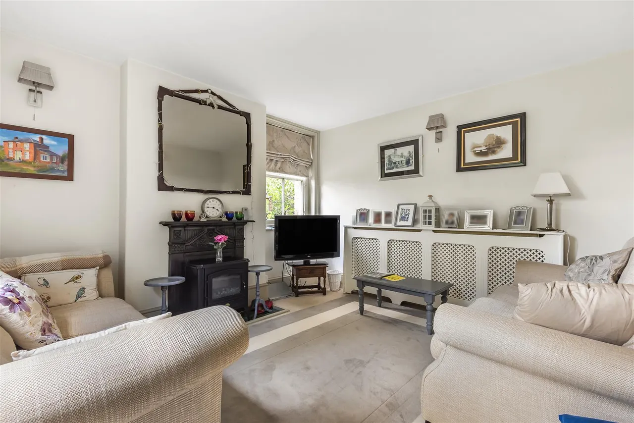 Perrys Lane, Seend Cleeve, SN12, photo 6