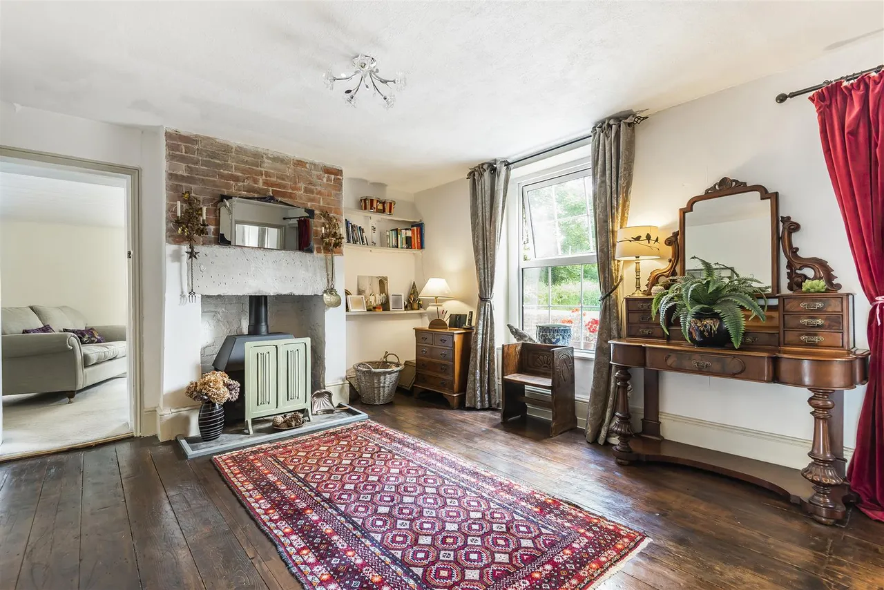 Perrys Lane, Seend Cleeve, SN12, photo 4