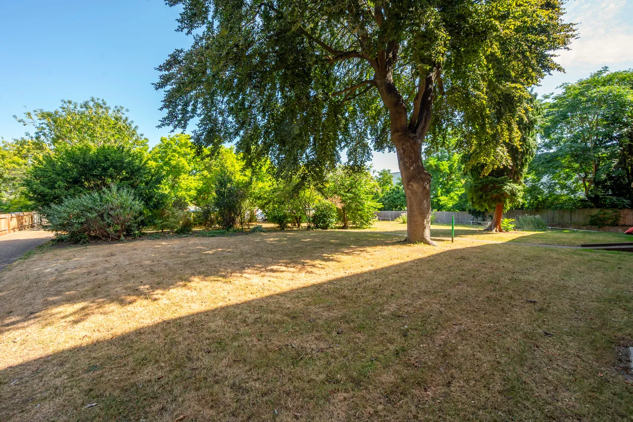 317 Harwood Court, Upper Richmond Road, London, photo 6