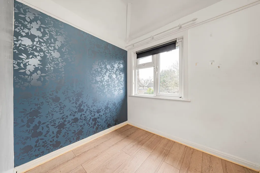 Snowden Avenue, Hillingdon, UB10, photo 16