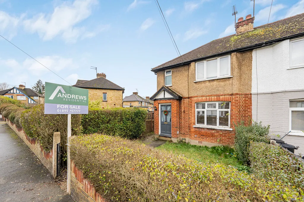 Snowden Avenue, Hillingdon, UB10, photo 34