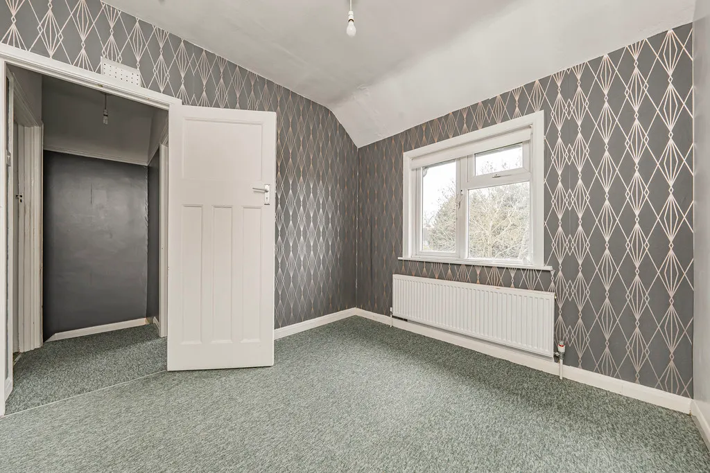 Snowden Avenue, Hillingdon, UB10, photo 15