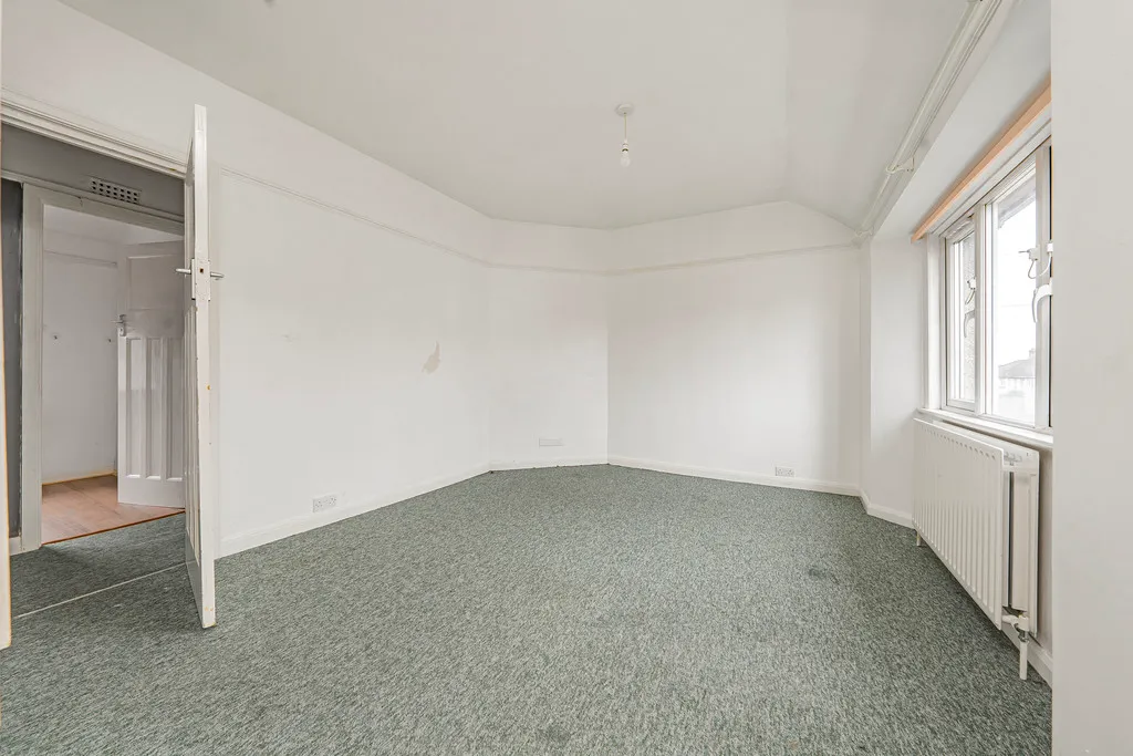 Snowden Avenue, Hillingdon, UB10, photo 8