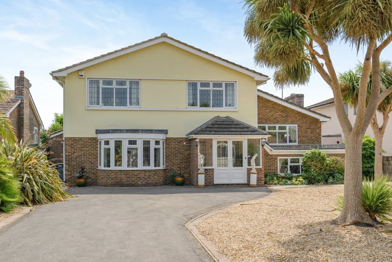 Arun Way, Aldwick, West Sussex, PO21 4HF, photo 2