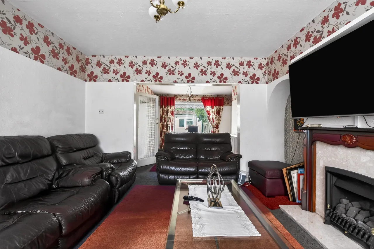 Orchard Avenue, Feltham, TW14, photo 8
