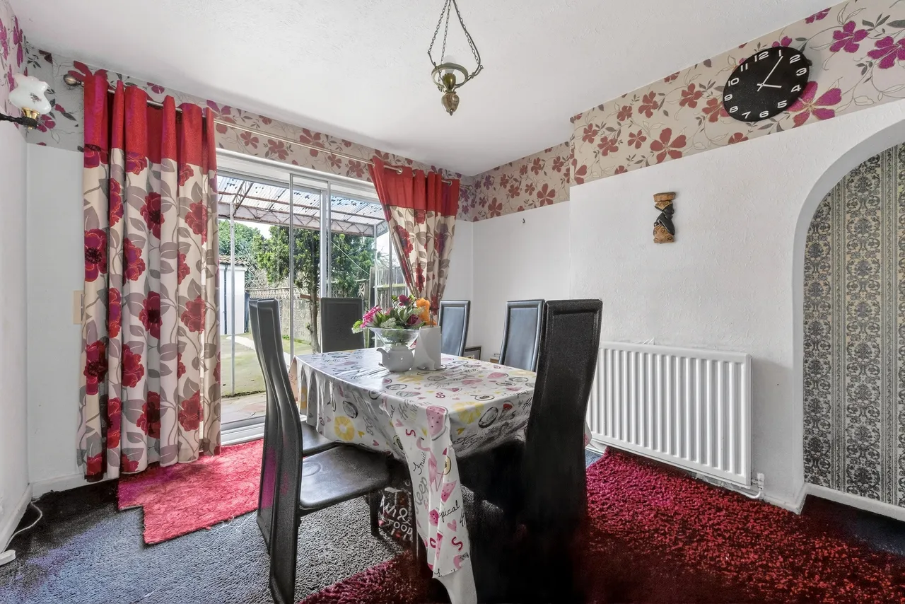 Orchard Avenue, Feltham, TW14, photo 10