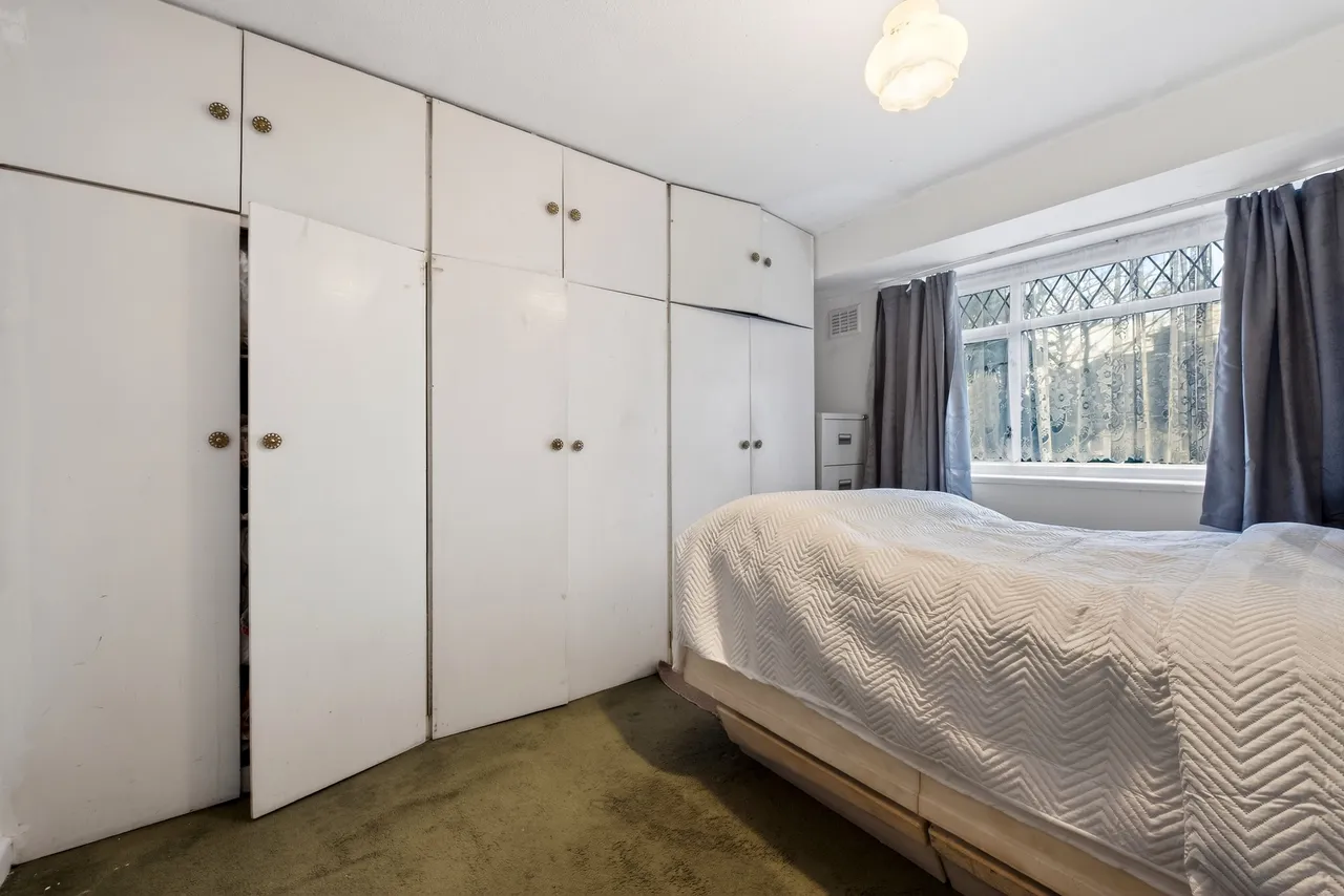 Orchard Avenue, Feltham, TW14, photo 12