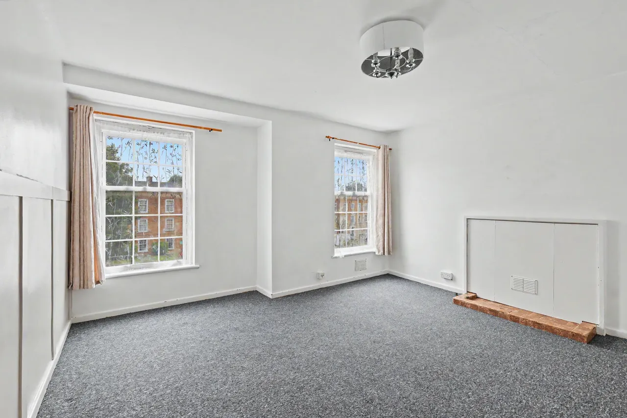 Baker Street, Enfield, EN1, photo 11