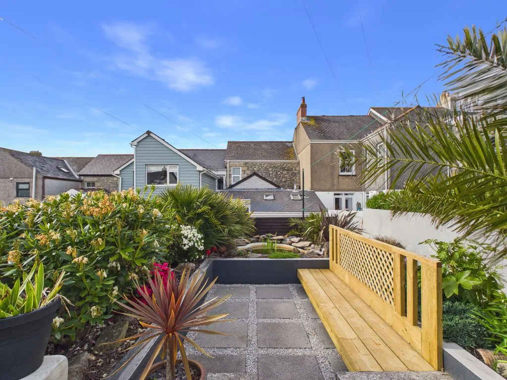 South Albany Road, Redruth, photo 8