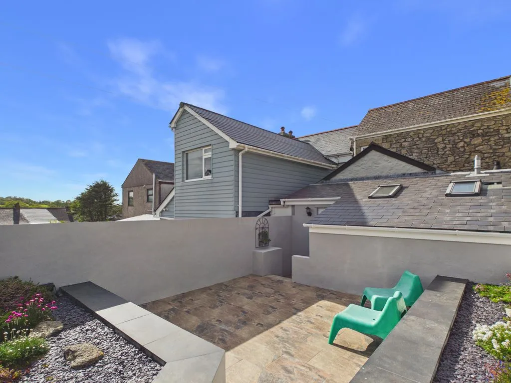South Albany Road, Redruth, photo 9