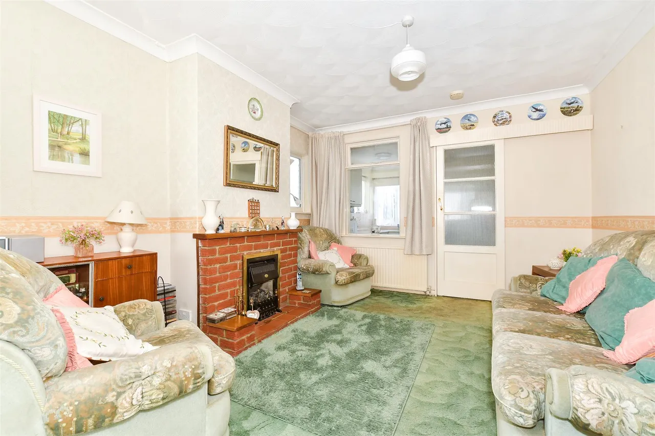 Bramley Road, Snodland, ME6, photo 5