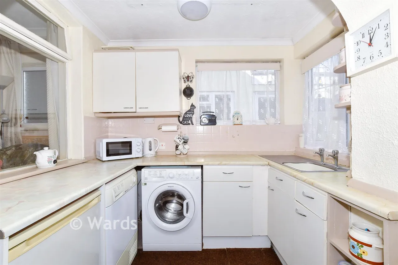 Bramley Road, Snodland, ME6, photo 7