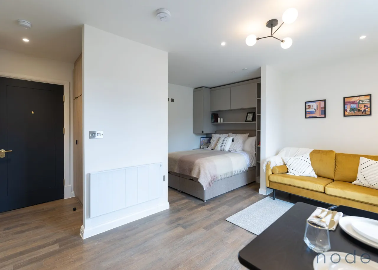 16 Loughborough Court, Shakespeare Road, London, photo 9