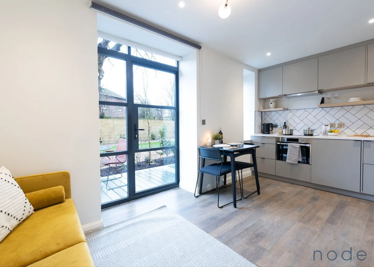 16 Loughborough Court, Shakespeare Road, London, photo 6