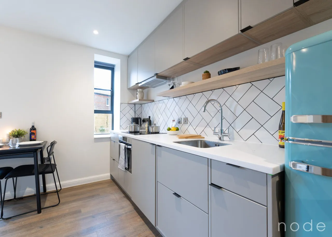 16 Loughborough Court, Shakespeare Road, London, photo 2