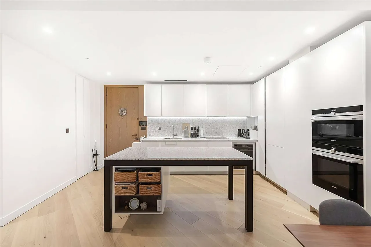 Wood Crescent, Television Centre, White City, London, W12 7GS, photo 10