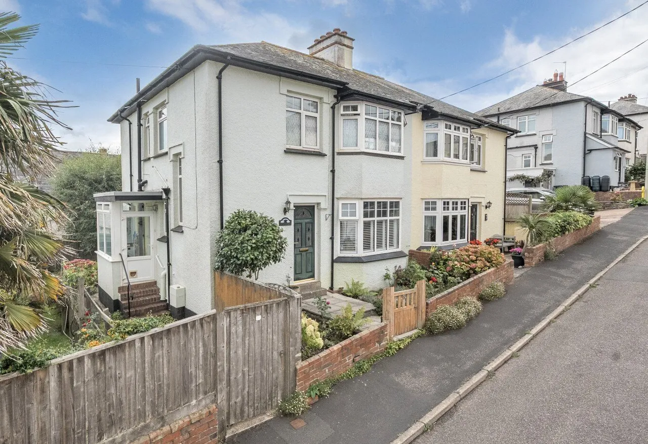3 bed property for sale — Redhills, Budleigh Salterton, Devon, EX9
