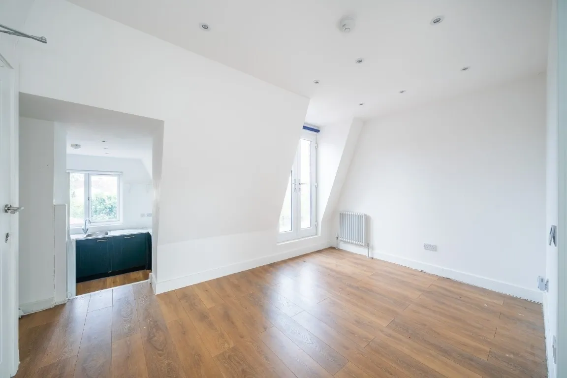 Harewood Road London SW19, photo 2