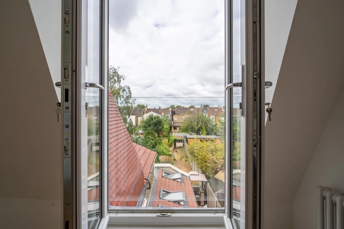 Harewood Road London SW19, photo 10
