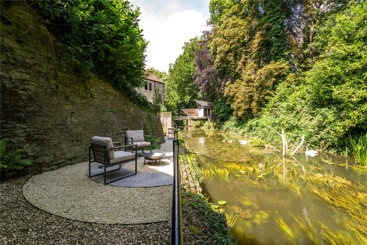 Bradford On Avon, photo 3