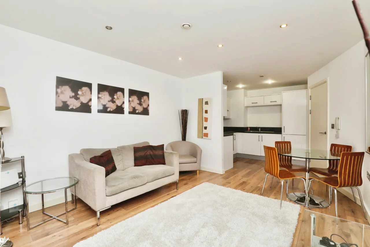Napier Street, Sheffield, S11, photo 5