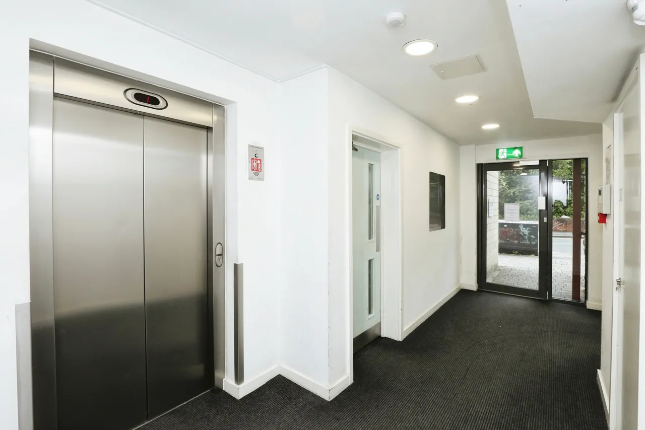 Napier Street, Sheffield, S11, photo 12