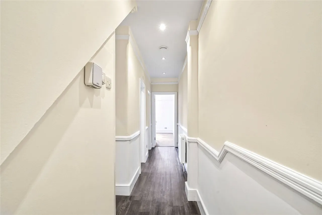 Ribblesdale Road, Furzedown, photo 9