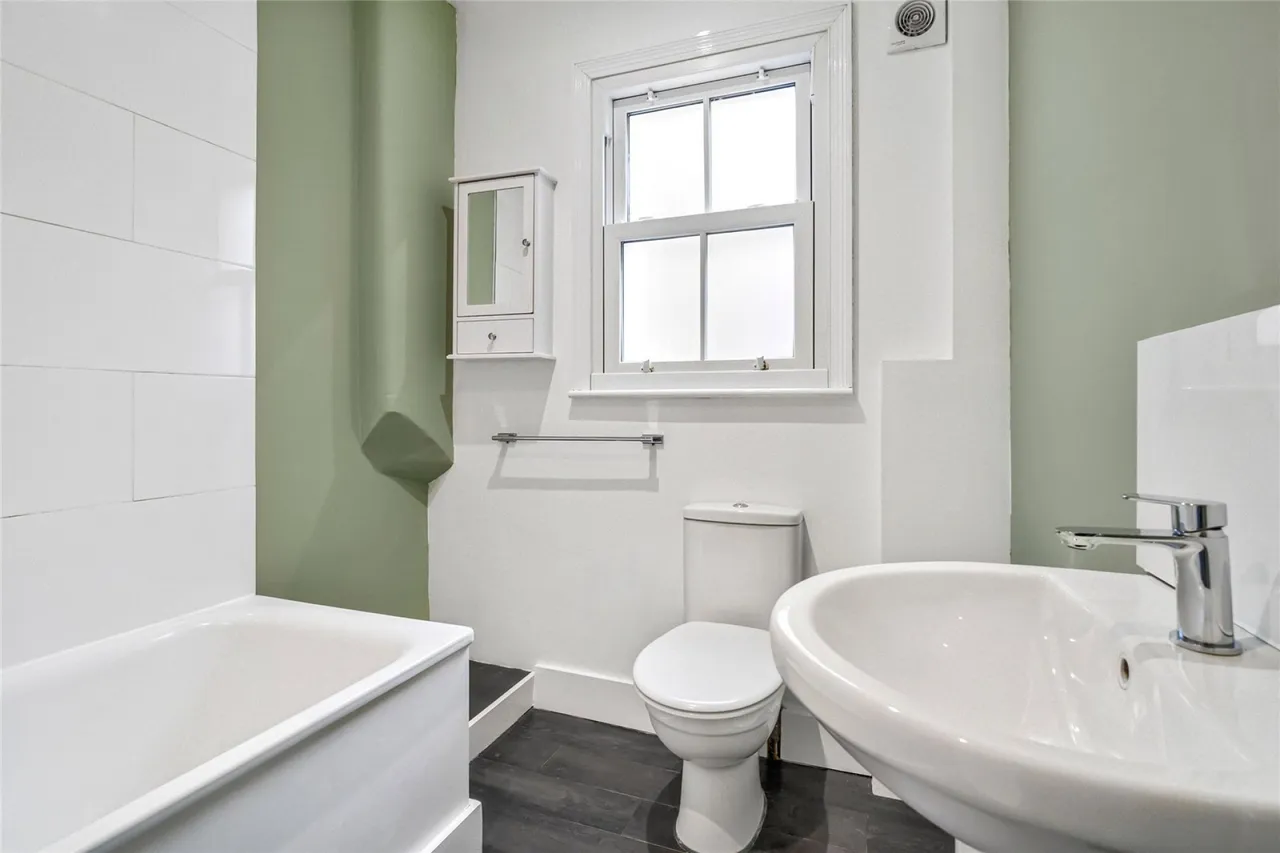 Ribblesdale Road, Furzedown, photo 7
