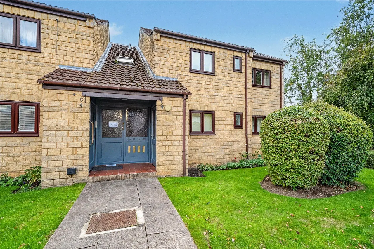 School Lane, Collingham, LS22, photo 11