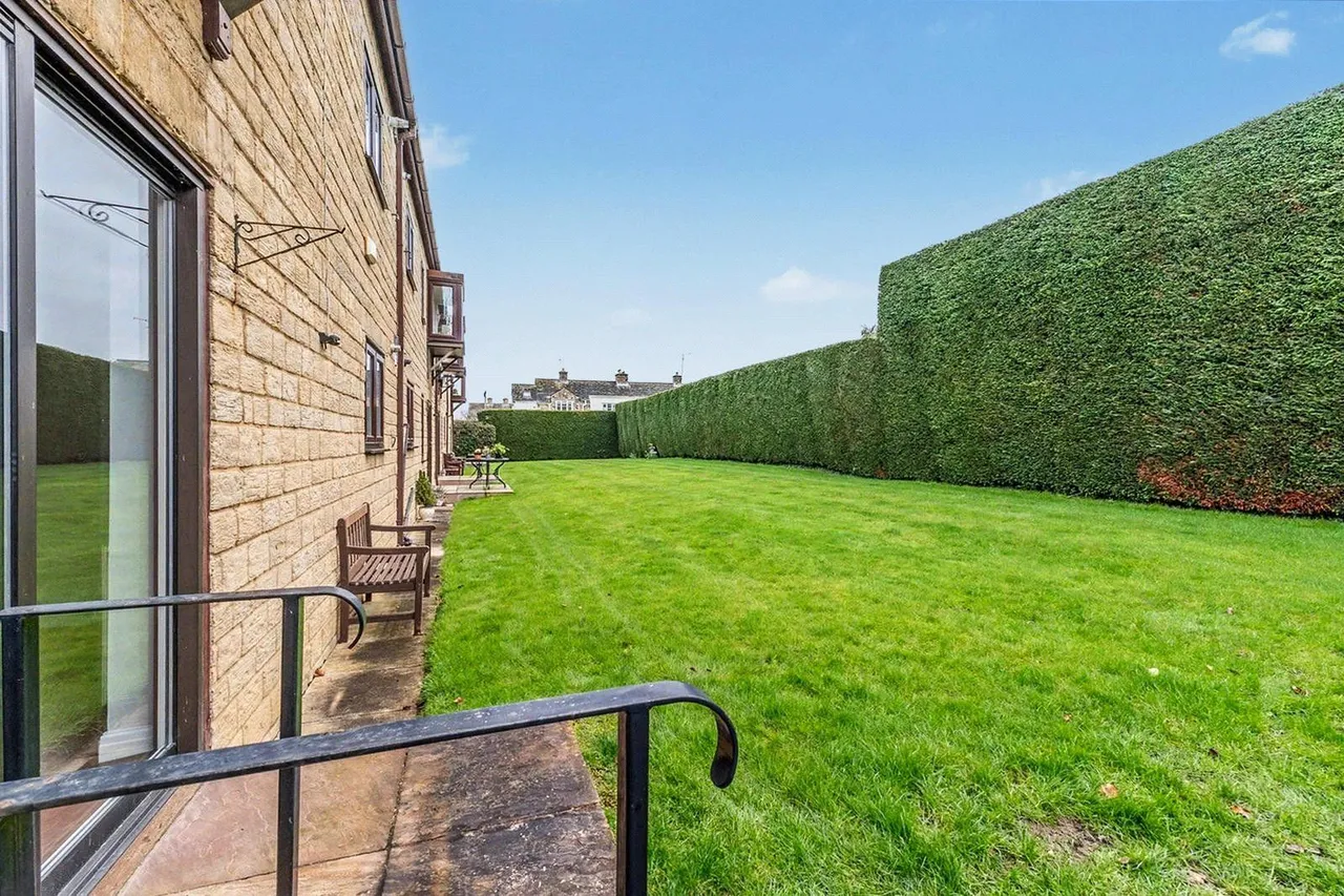 School Lane, Collingham, LS22, photo 13