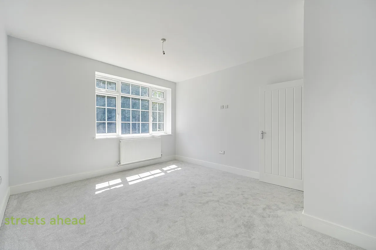 Addiscombe Road, Addiscombe, CR0, photo 16