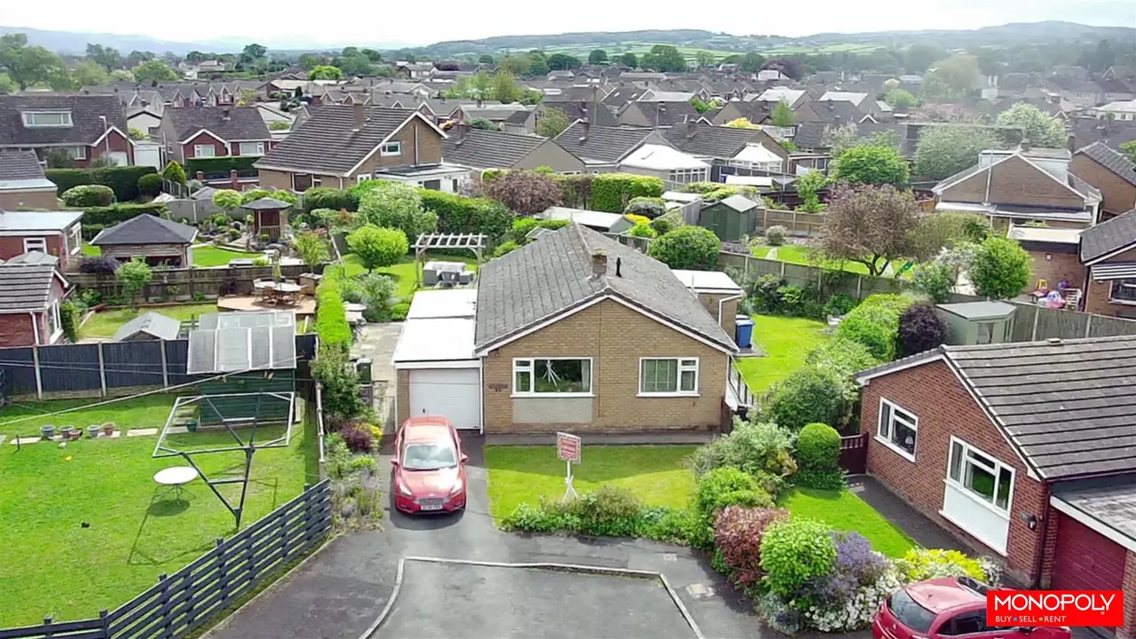 3 bed house for sale, Dalar Wen, Denbigh, LL16