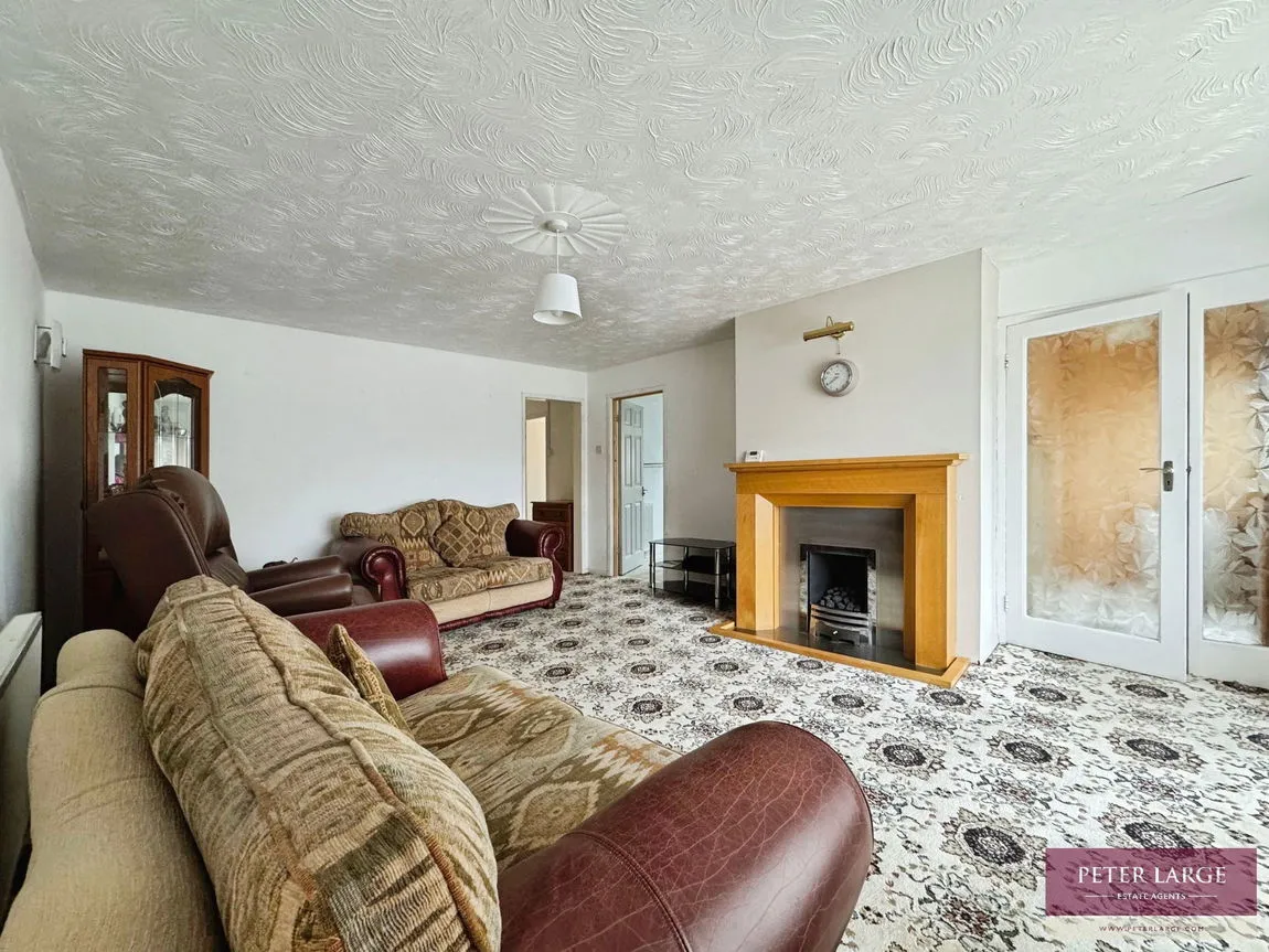Bryn Avenue, Rhyl, Denbighshire, LL18 4BE, photo 3