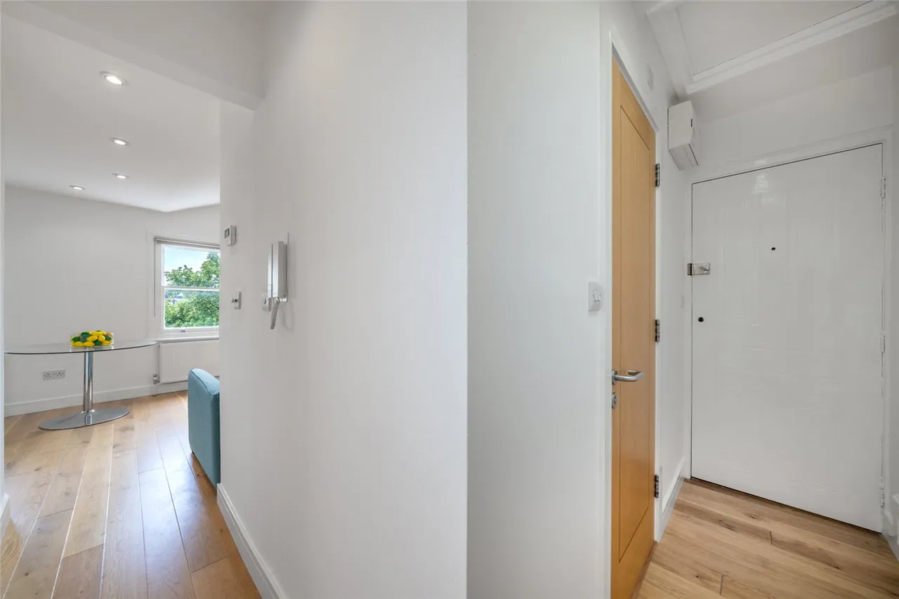 1 bed flat for sale — Belgrave Gardens, St John's Wood, London, NW8