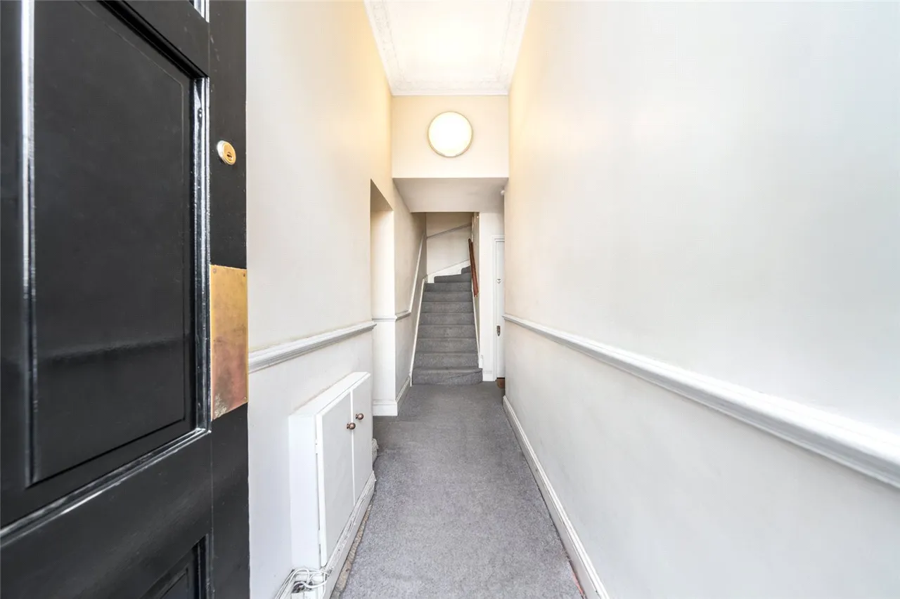 Belgrave Gardens, St John's Wood, London, NW8, photo 10