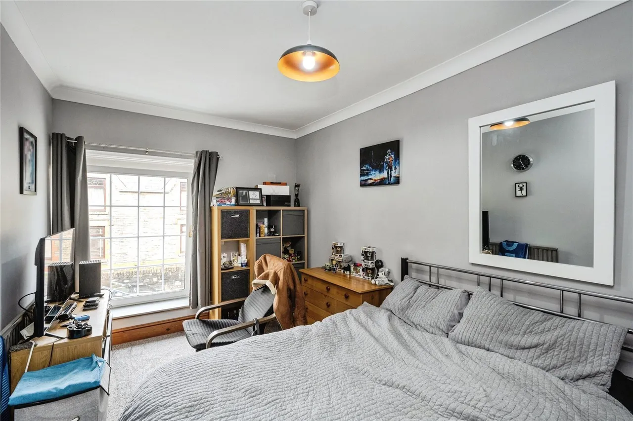High Street, Pontardawe, SA8, photo 13