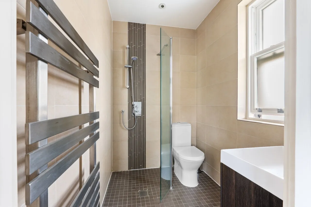 Brier Lea, Lower Kingswood, Tadworth, KT20 6TR, photo 12