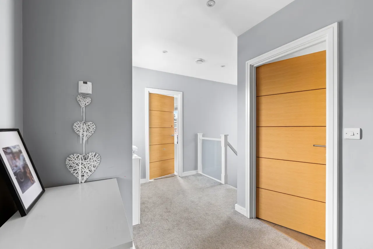 Brier Lea, Lower Kingswood, Tadworth, KT20 6TR, photo 8