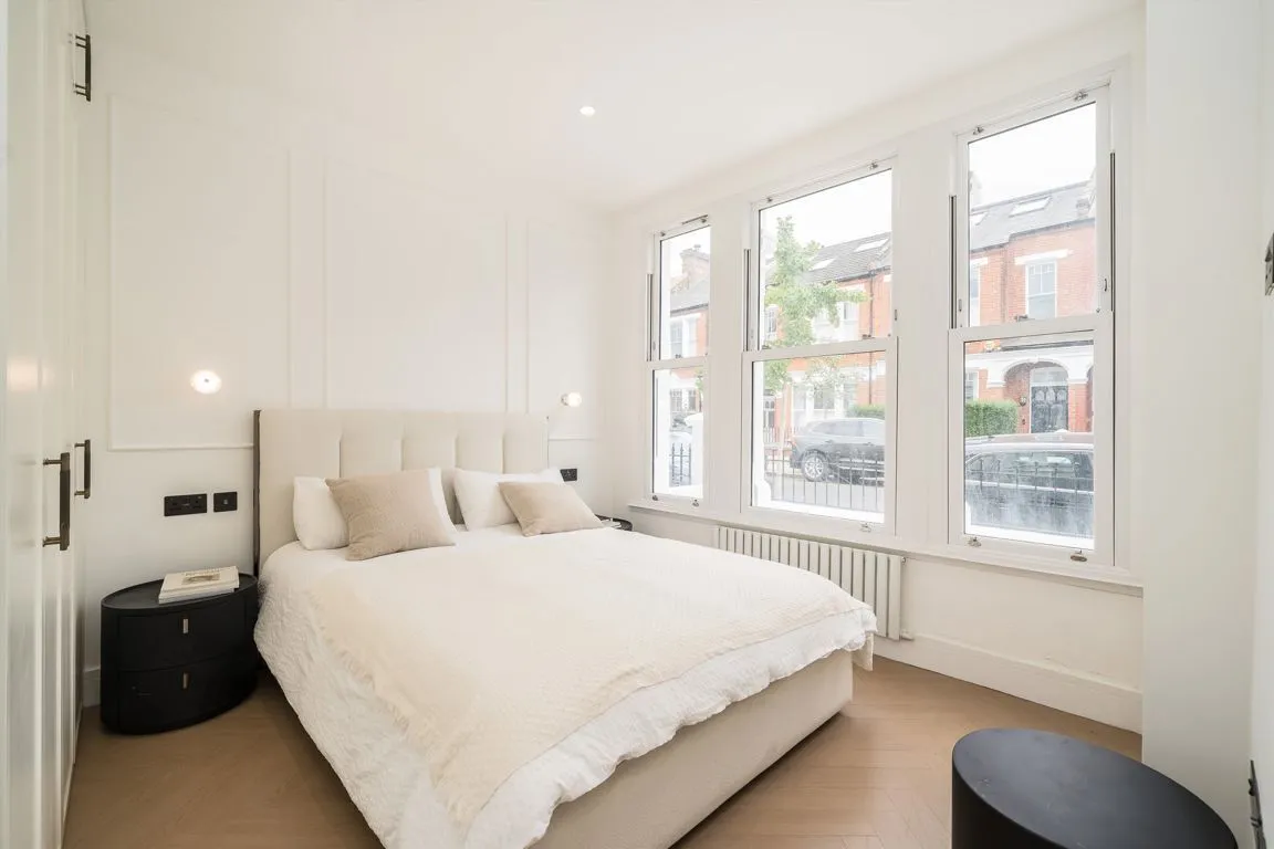 Gosberton Road, SW12, photo 6