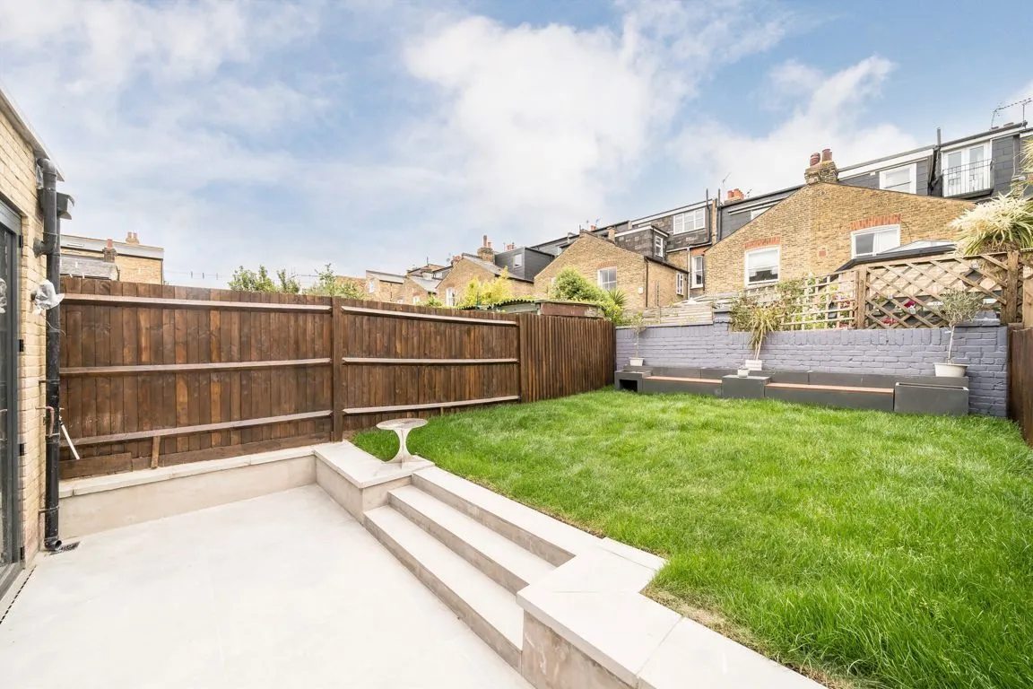 Gosberton Road, SW12, photo 8