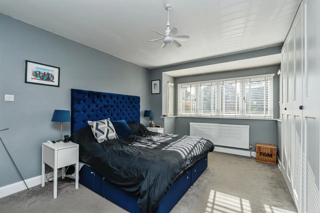 Franklands Drive, Addlestone, KT15, photo 14