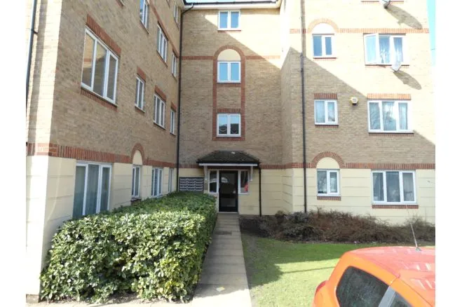 Culpepper Close, London, N18, photo 3